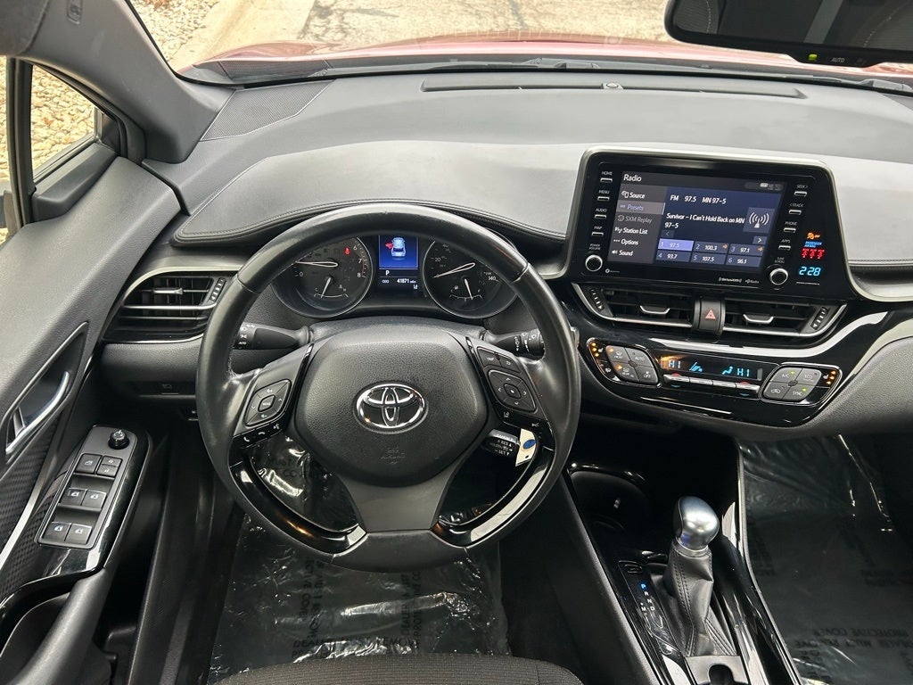 2019 Toyota C-HR XLE FWD